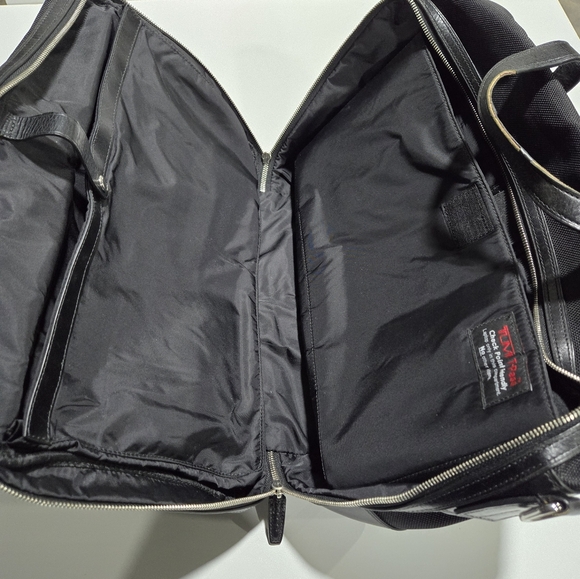 TUMI 24515D [TOWN HOUSE] William Document Briefcase / Shoulder Bag Laptop BLACK - Picture 16 of 16